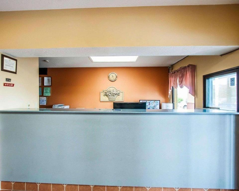 Econo Lodge Inn & Suites I-20, Exit 73 Tuscaloosa Εξωτερικό φωτογραφία