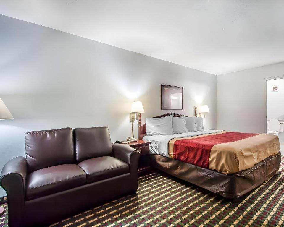 Econo Lodge Inn & Suites I-20, Exit 73 Tuscaloosa Εξωτερικό φωτογραφία