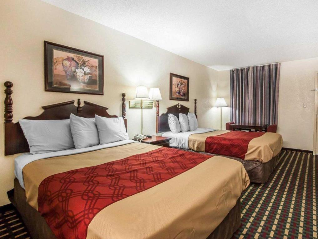 Econo Lodge Inn & Suites I-20, Exit 73 Tuscaloosa Εξωτερικό φωτογραφία