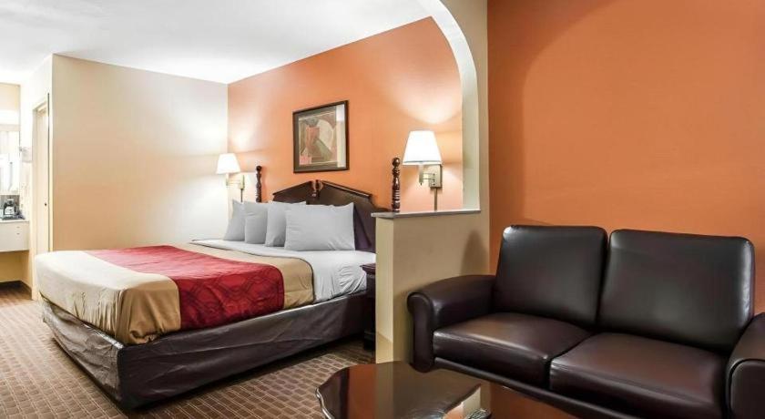 Econo Lodge Inn & Suites I-20, Exit 73 Tuscaloosa Εξωτερικό φωτογραφία